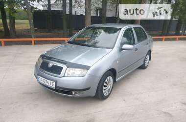 Седан Skoda Fabia 2002 в Умани