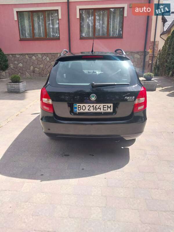 Універсал Skoda Fabia 2008 в Тернополі