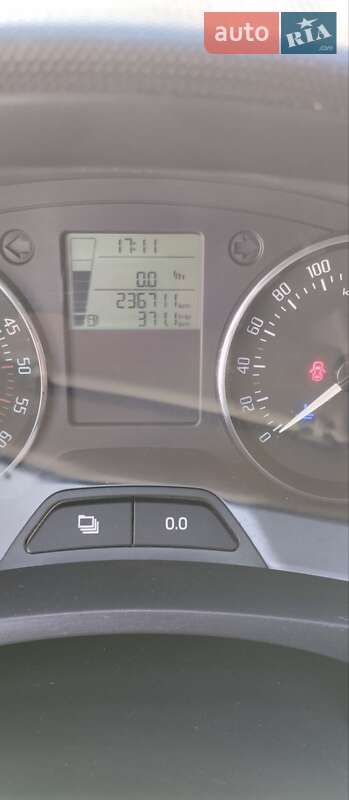 Хетчбек Skoda Fabia 2014 в Ладижині