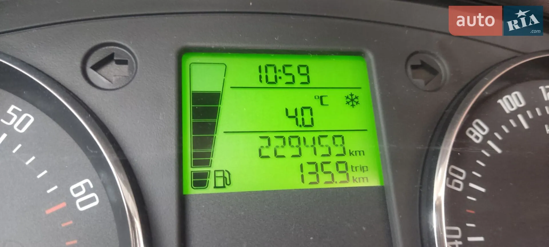 2010 Skoda Fabia - мініатюра 7