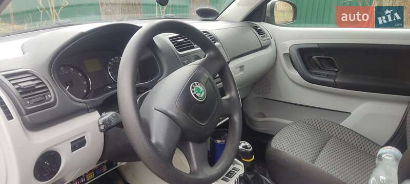 Універсал Skoda Fabia 2010 в Києві