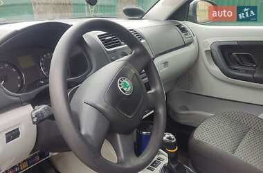 Универсал Skoda Fabia 2010 в 