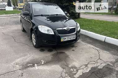 Хетчбек Skoda Fabia 2009 в Сумах