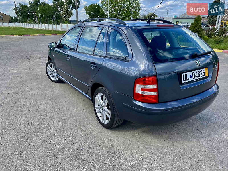 Універсал Skoda Fabia 2007 в Вінниці