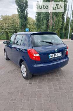 Хэтчбек Skoda Fabia 2011 в Кременчуге