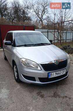 Хэтчбек Skoda Fabia 2012 в Полтаве