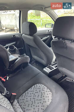 Седан Skoda Fabia 2007 в Киеве