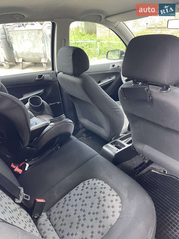 Седан Skoda Fabia 2007 в Киеве