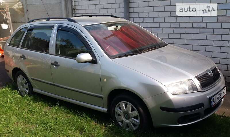 Универсал Skoda Fabia 2005 в Чернигове