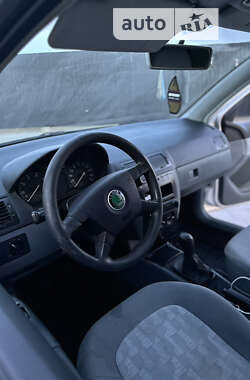 Хэтчбек Skoda Fabia 2002 в Тернополе