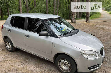 Хетчбек Skoda Fabia 2008 в Києві