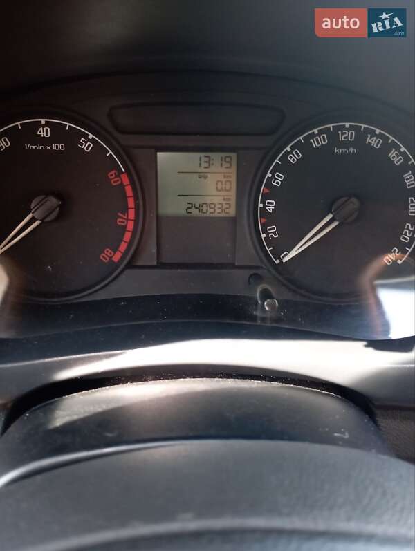 Хетчбек Skoda Fabia 2008 в Богуславі