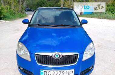 Хэтчбек Skoda Fabia 2008 в Тернополе