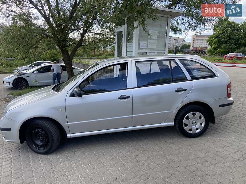 Универсал Skoda Fabia 2006 в Львове