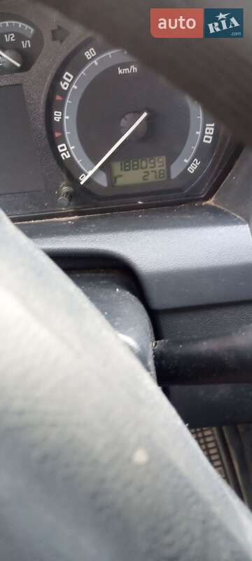 Хэтчбек Skoda Fabia 2007 в Мостиске