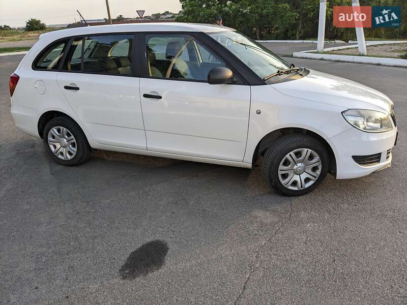Универсал Skoda Fabia 2013 в Одессе