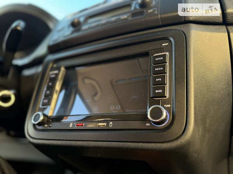 Хэтчбек Skoda Fabia 2008 в Луцке