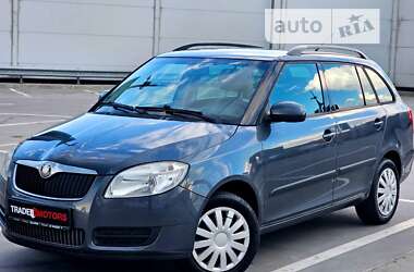 Універсал Skoda Fabia 2009 в Києві