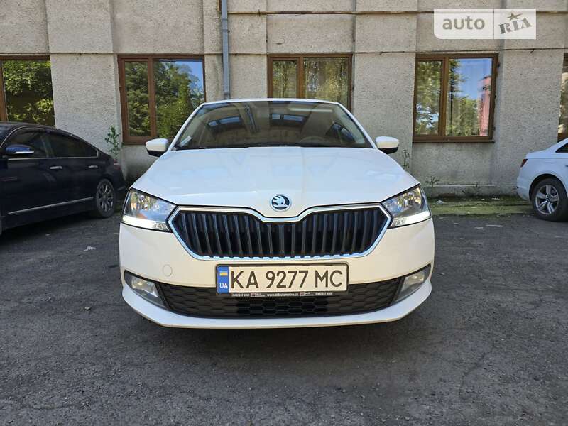 Универсал Skoda Fabia 2019 в Мукачево