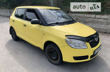 Хетчбек Skoda Fabia 2008 в Києві