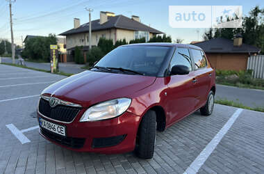 Хетчбек Skoda Fabia 2013 в Києві