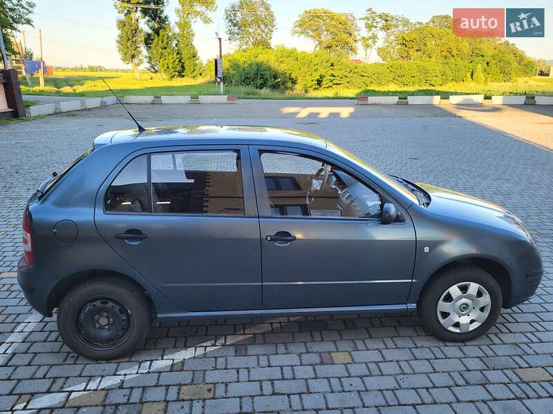 Хетчбек Skoda Fabia 2006 в Чернівцях фото 28 Хетчбек Skoda Fabia 2006 в Чернівцях