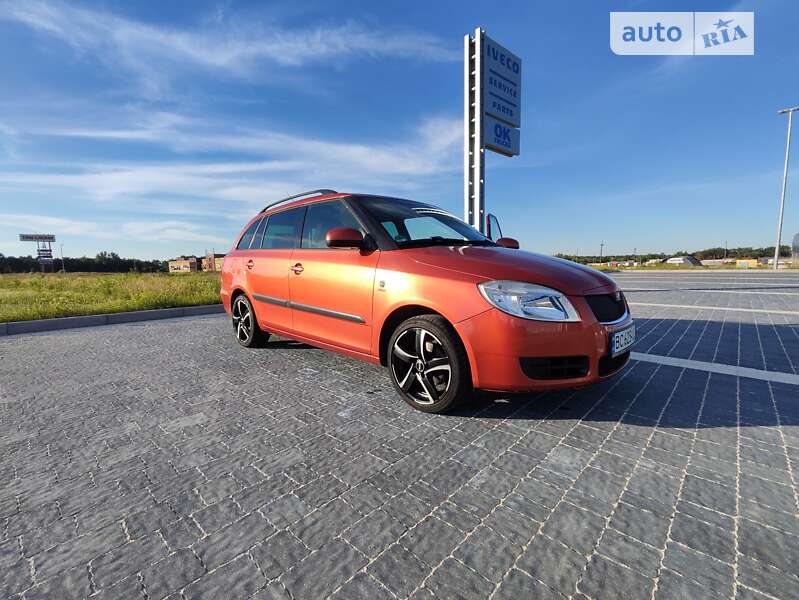 Универсал Skoda Fabia 2008 в Львове