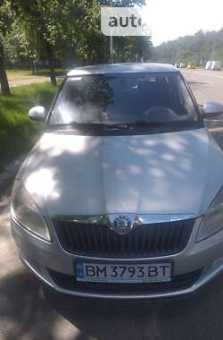 Хэтчбек Skoda Fabia 2012 в Сумах