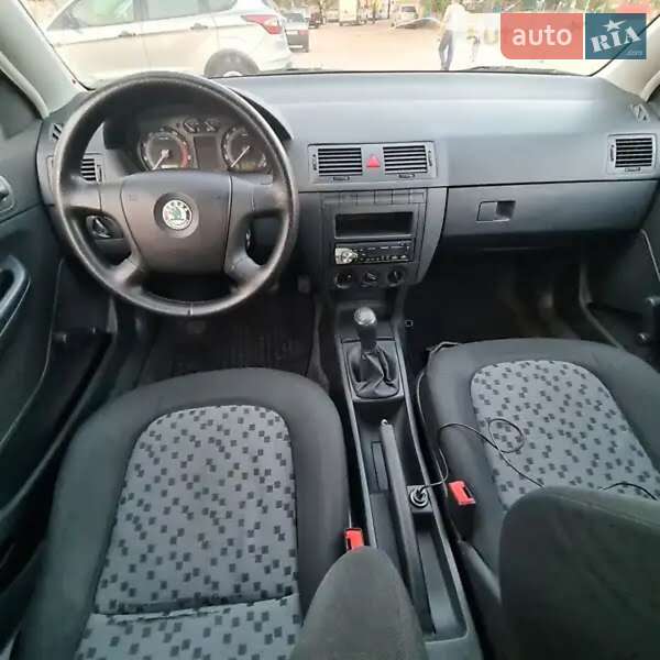 Хетчбек Skoda Fabia 2007 в Житомирі