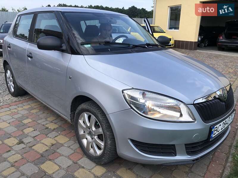 Хетчбек Skoda Fabia 2012 в Стрию
