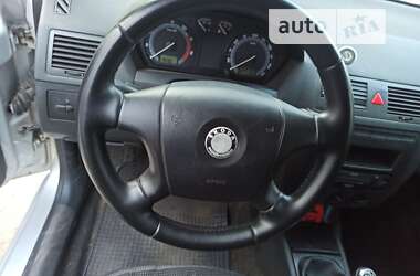 Хетчбек Skoda Fabia 2006 в Полтаві