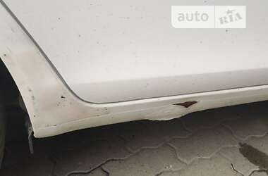 Хэтчбек Skoda Fabia 2009 в 