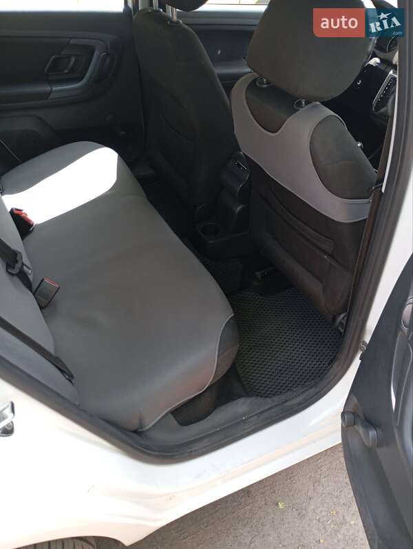 Універсал Skoda Fabia 2012 в Києві