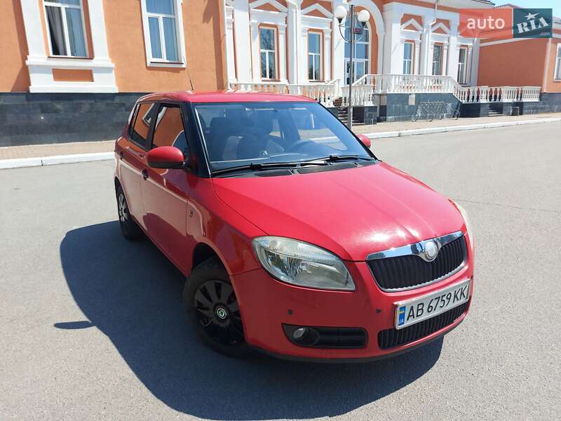 Хетчбек Skoda Fabia 2008 в Хмільнику