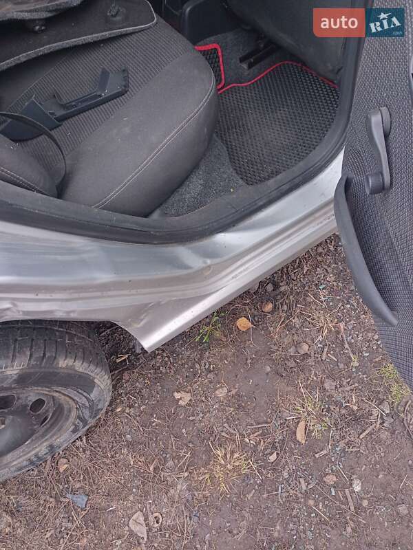 Універсал Skoda Fabia 2006 в Христинівці