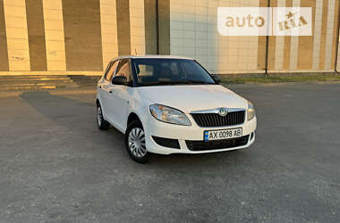 Хэтчбек Skoda Fabia 2012 в Харькове