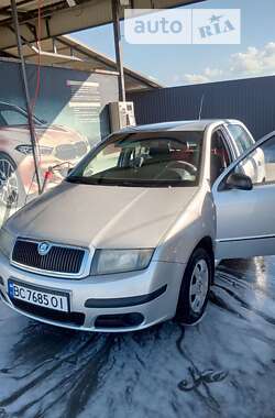 Хетчбек Skoda Fabia 2005 в Жовтанцях