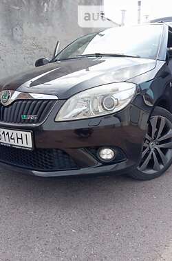 Хэтчбек Skoda Fabia 2010 в Львове