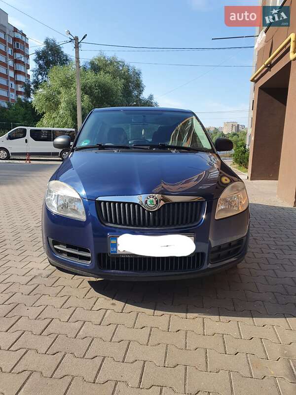 Хэтчбек Skoda Fabia 2009 в Хмельницком