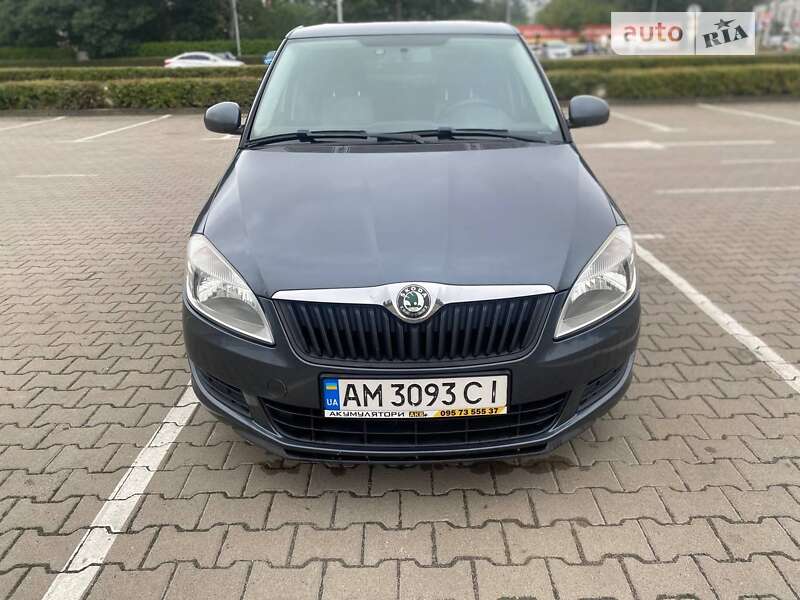 Универсал Skoda Fabia 2010 в Житомире