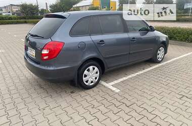 Универсал Skoda Fabia 2010 в Житомире