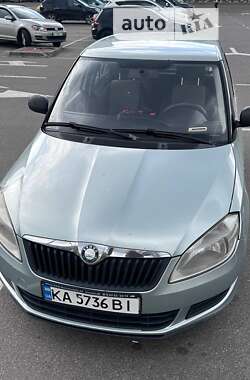 Хетчбек Skoda Fabia 2010 в Києві