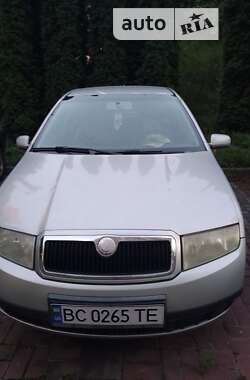 Хэтчбек Skoda Fabia 2002 в Львове