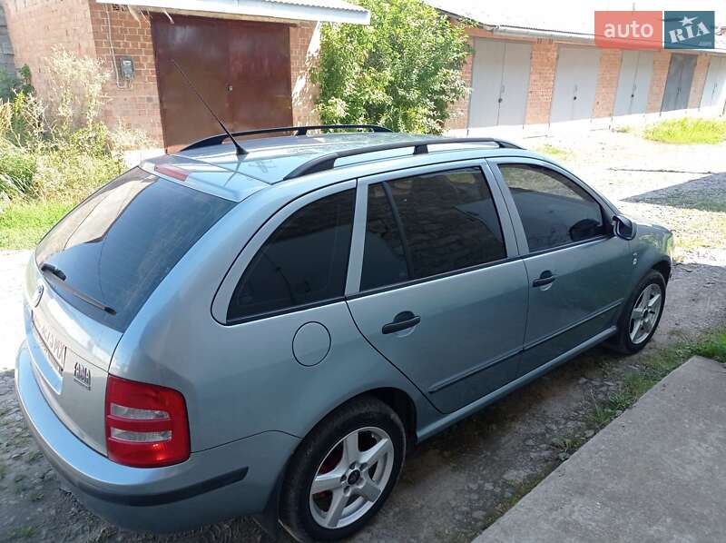 Универсал Skoda Fabia 2002 в Стрые