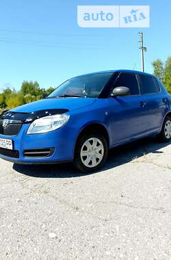 Хэтчбек Skoda Fabia 2009 в Тараще