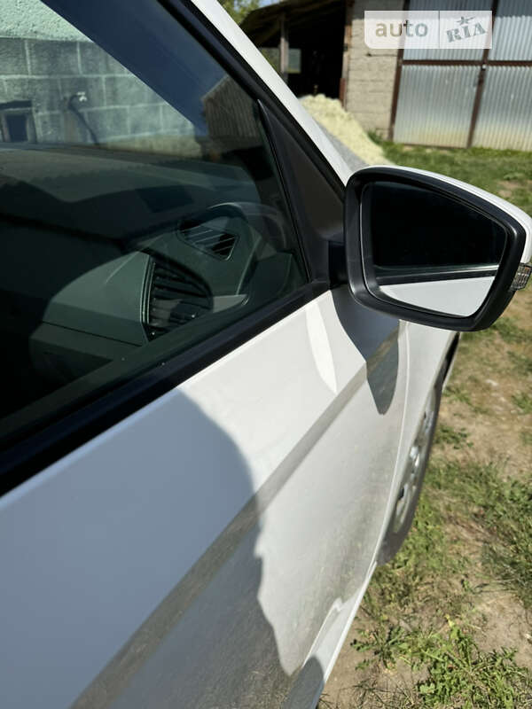 Хетчбек Skoda Fabia 2017 в Ужгороді фото 3 Хетчбек Skoda Fabia 2017 в Ужгороді