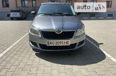 Хетчбек Skoda Fabia 2012 в Іршаві