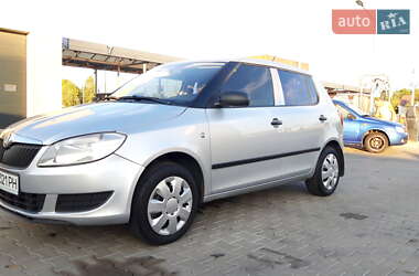 Хэтчбек Skoda Fabia 2012 в Киеве