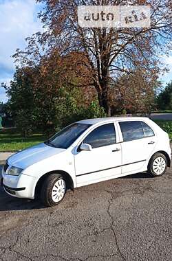 Хетчбек Skoda Fabia 2001 в Дніпрі