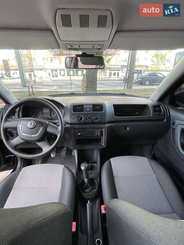 Хэтчбек Skoda Fabia 2010 в Ивано-Франковске